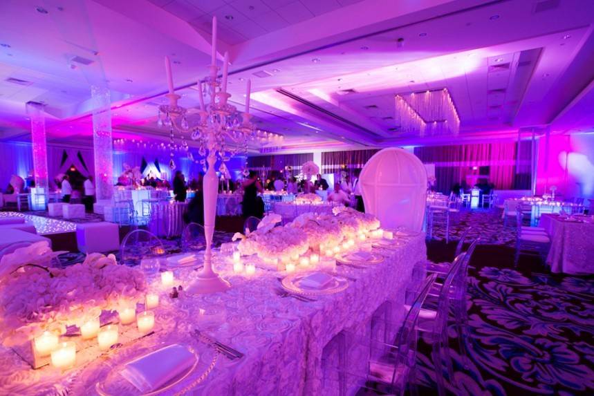 Wedding Venues in Miami Beach, Fontainebleau - Ceremony & Reception Venues
