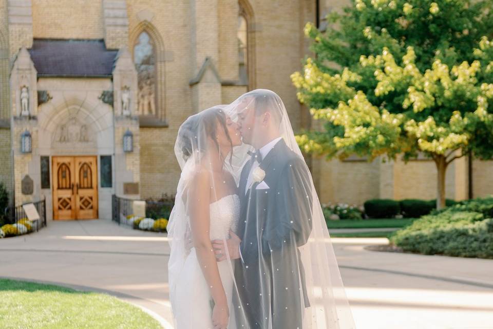 Under the veil in God Quad