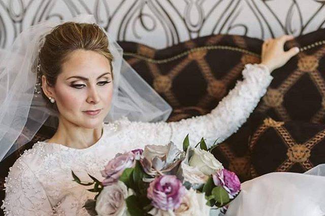 The bride holding a bouquet