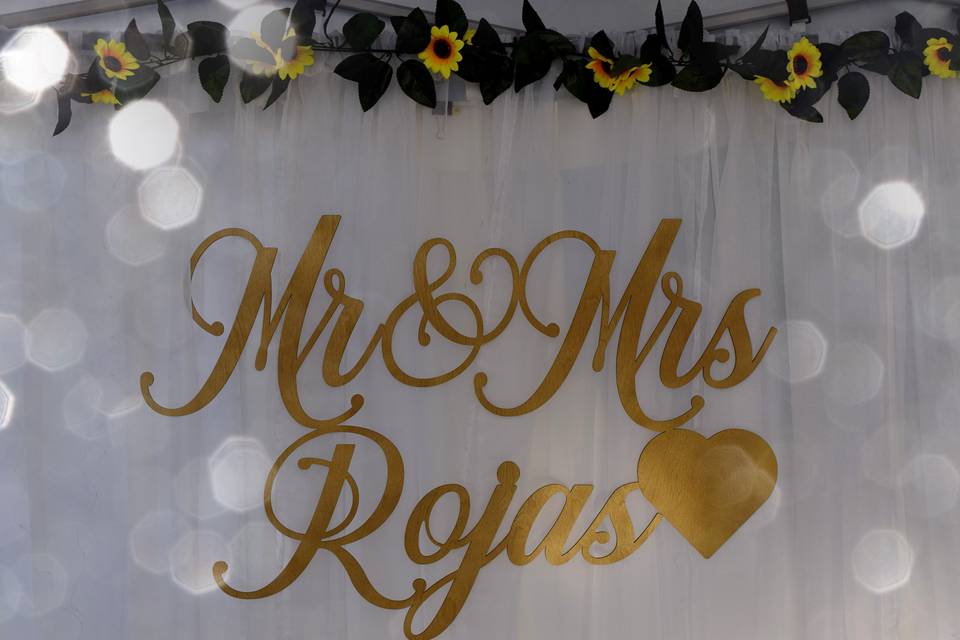 Mr.&Mrs. Rojas