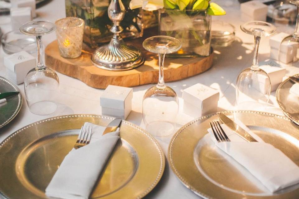 Table setting