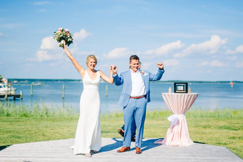 Flowers in air on dock