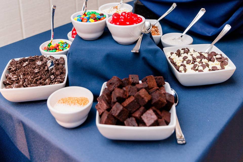 Sundae bar toppings