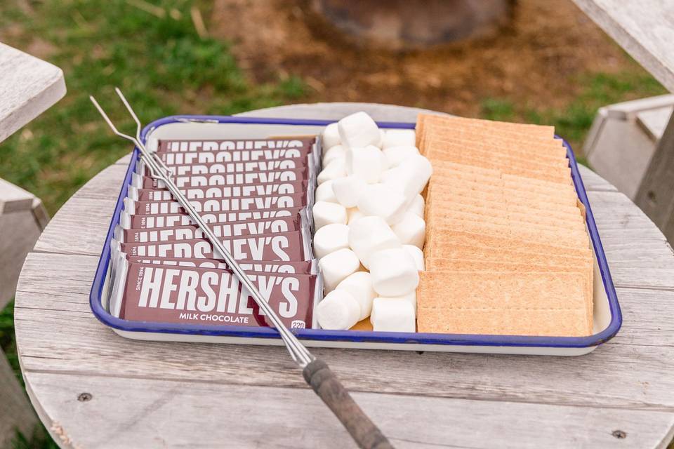 Smores for dessert