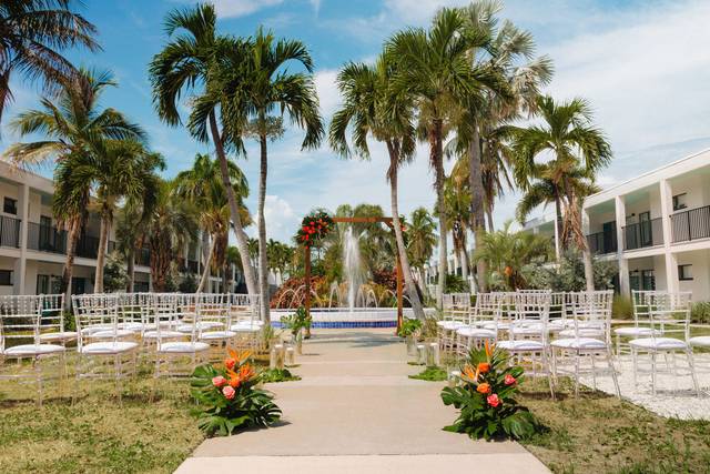 The Beachcomber Beach Resort