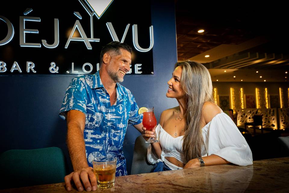 DejaVu Lounge