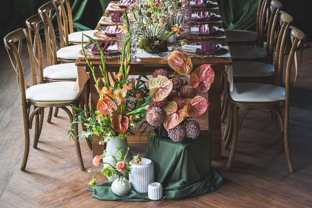 Tablescape