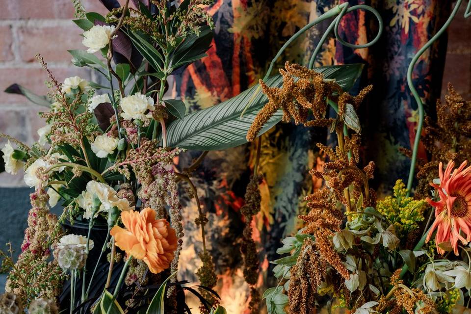 Ceremony Florahttps://cdn0.wls
