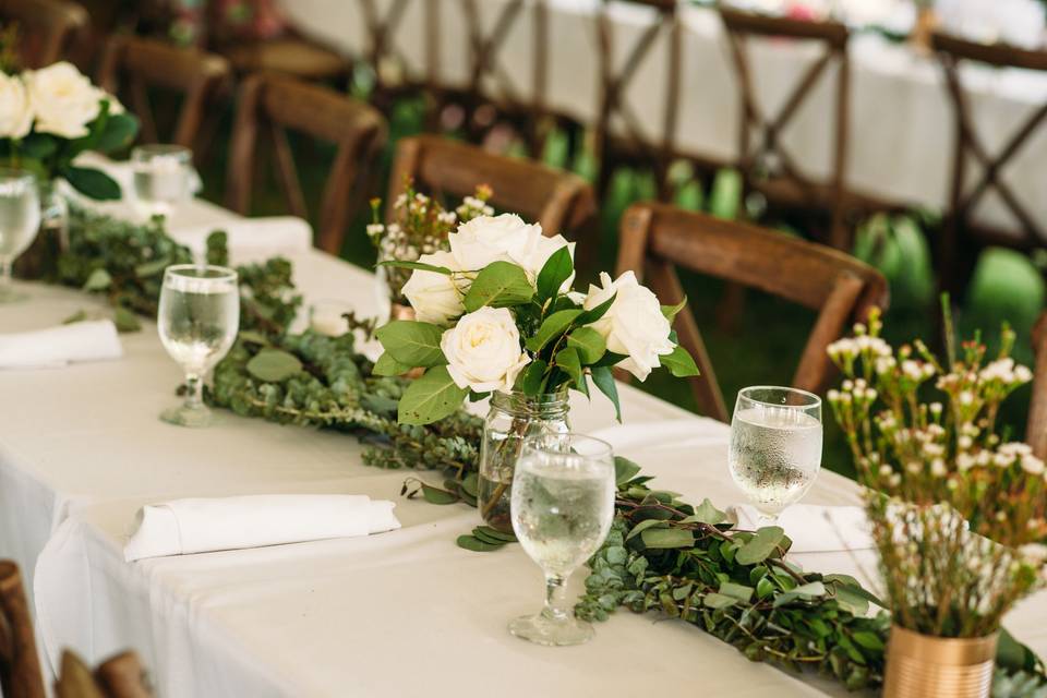 Simple centerpieces