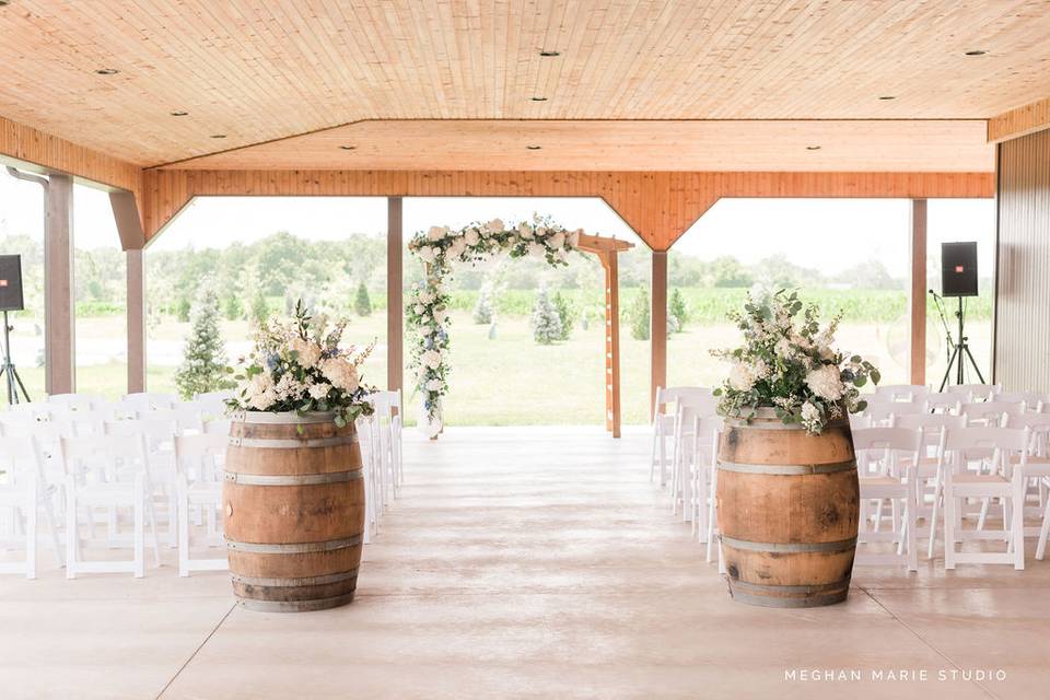Ceremony Arch and Barrels
