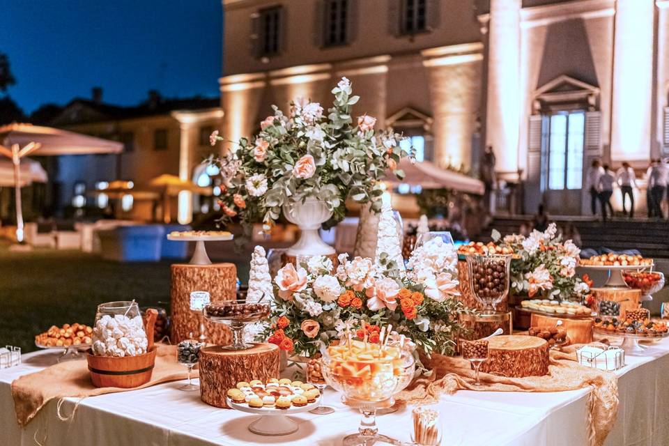 Dessert buffet