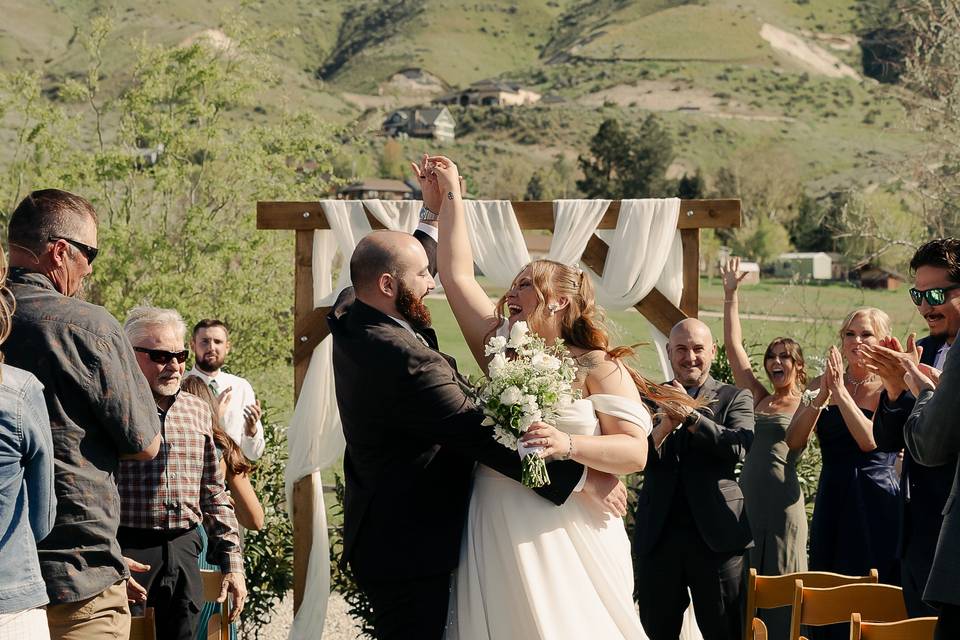 emmett-idaho-taylor-nick-wedding-176.jpg