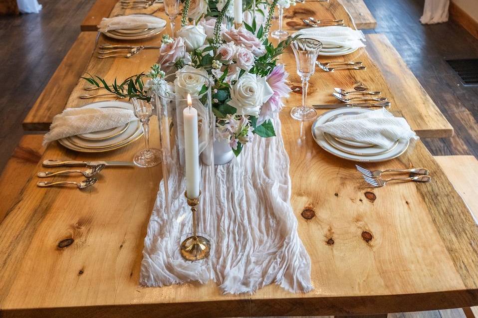Sweetheart table