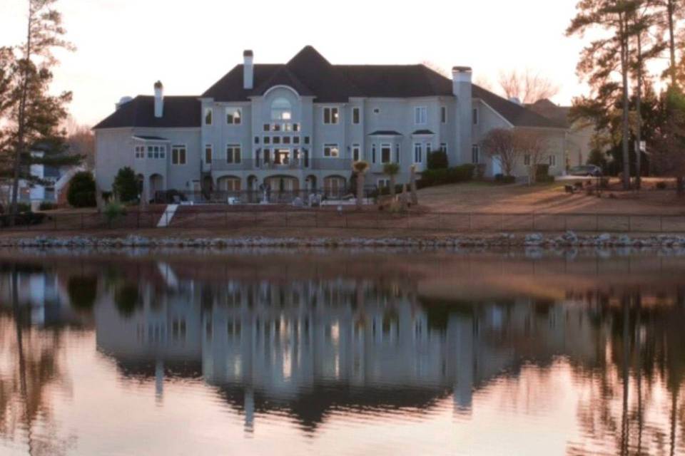 Royal Mansion
