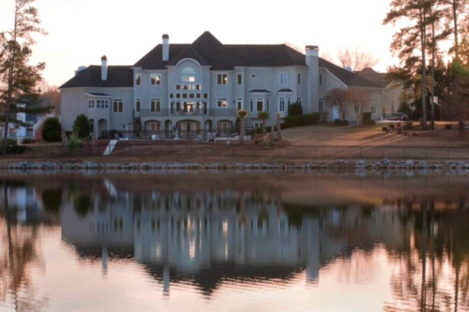 Royal Mansion