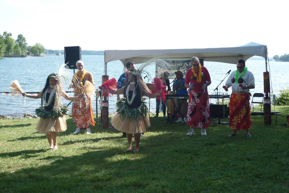 Aloha Island Hula Girls