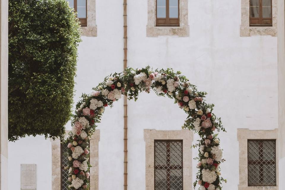 Arch of flowers