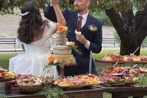 Cut the cheese tower cake