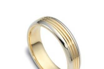 This 14k two tone dome surface, wedding band features five rows of alternating finishes