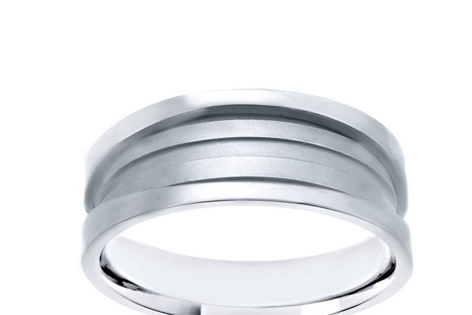 This 14k white gold wedding band features a stylish diagonal design with satin finish through the center. Comfort fit and available in any size or width.