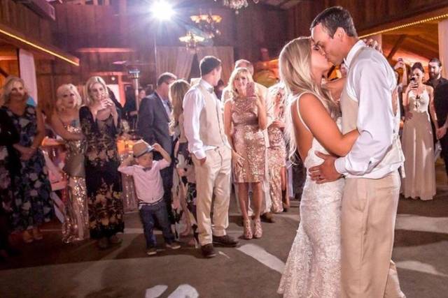 Couple kissing