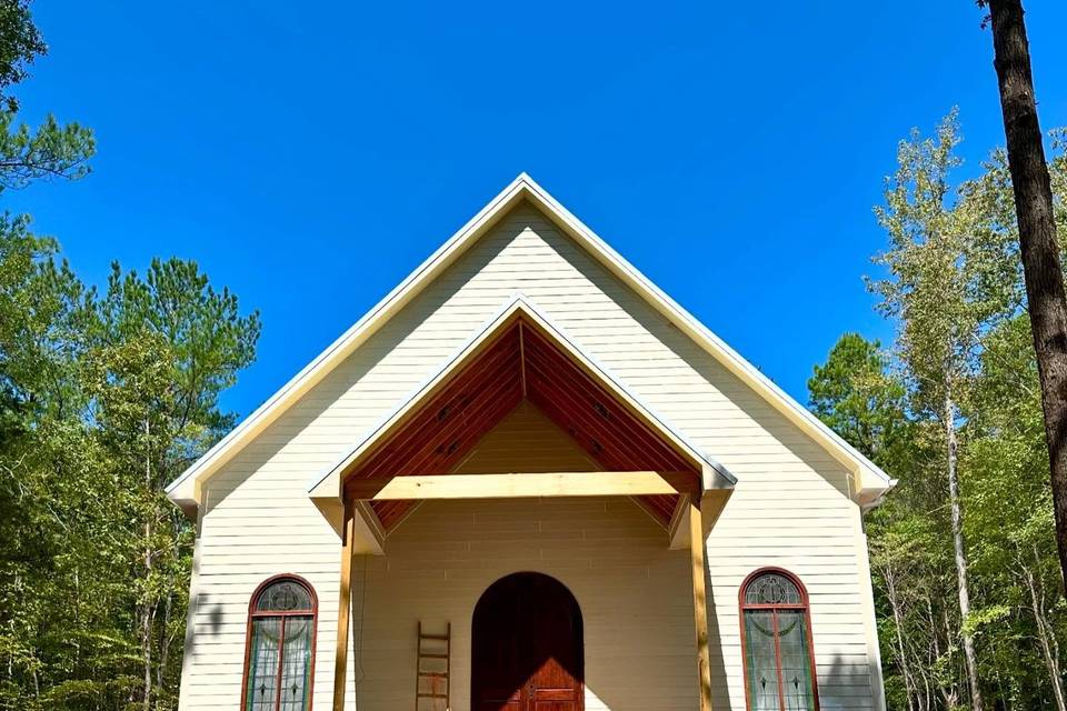 The Lodge at Live Strive Farms