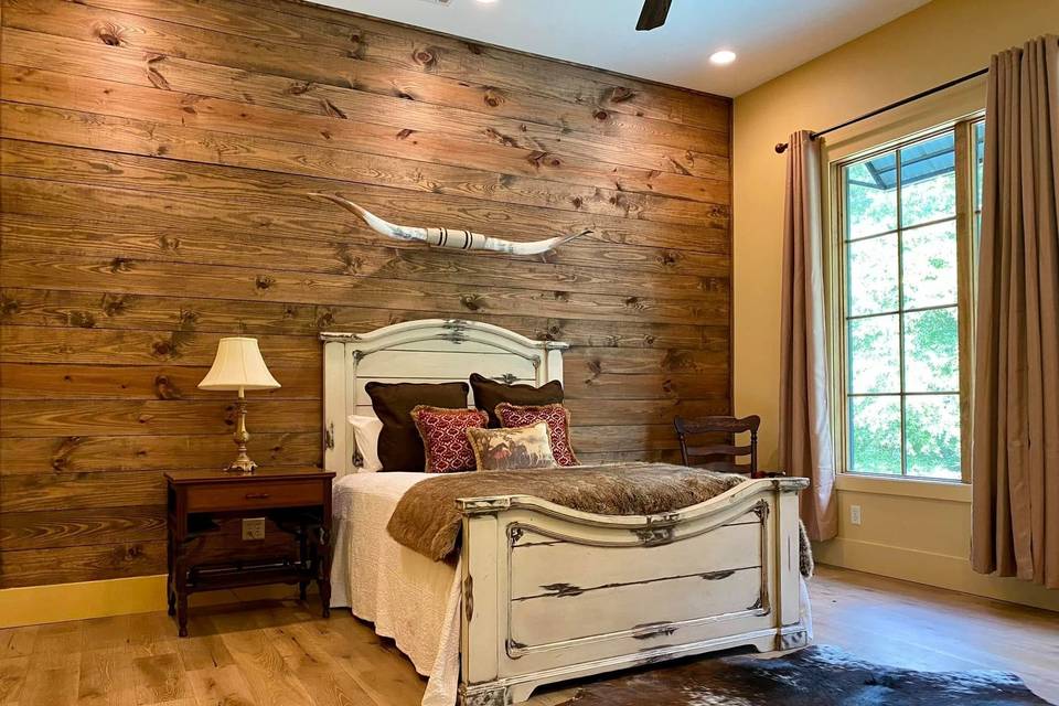 The Lodge at Live Strive Farms