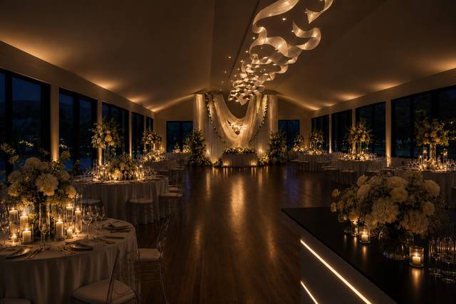 Grand Hall Reception:Large win