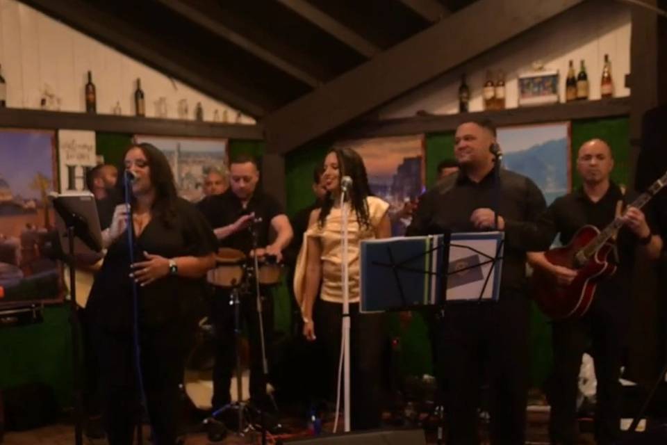 CellzBand- Musica Tropical 😊