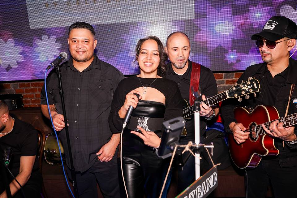 CellzBand- Musica Tropical 😊