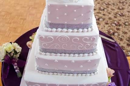 Cakes by Carolynn