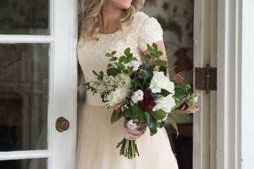 Bride with bouquet and flower crown