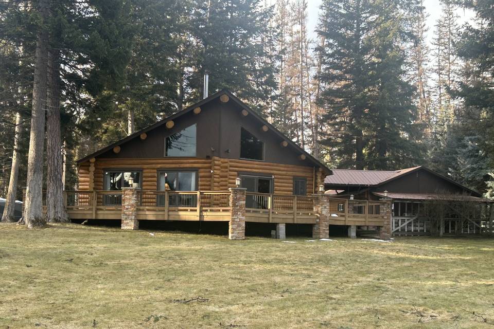 Short's Lakehouse
