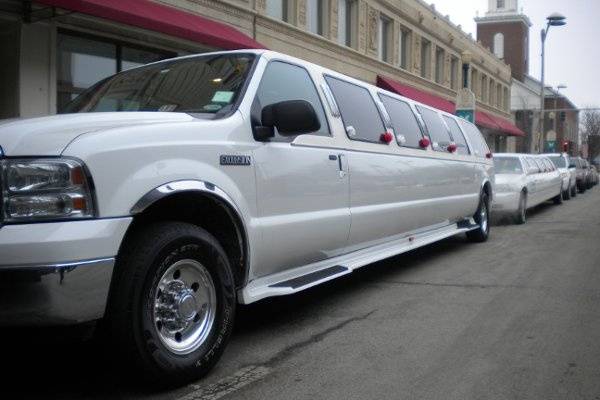 Royalty Limousines Inc.