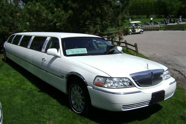 Royalty Limousines Inc.