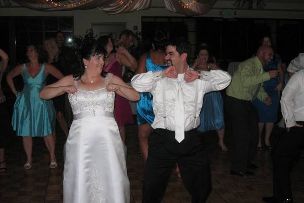 Newlyweds leading the dance