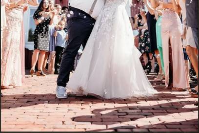 A Union Manor happy couple!