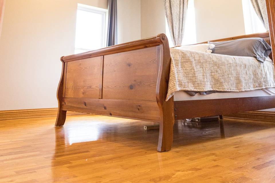 Manor House master bedroom