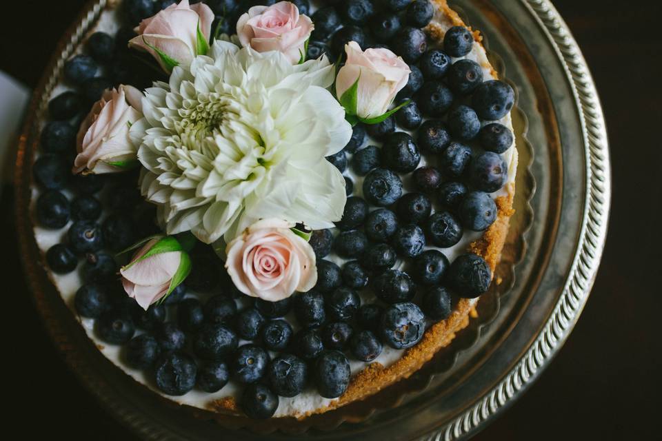 Flowers with blue berries