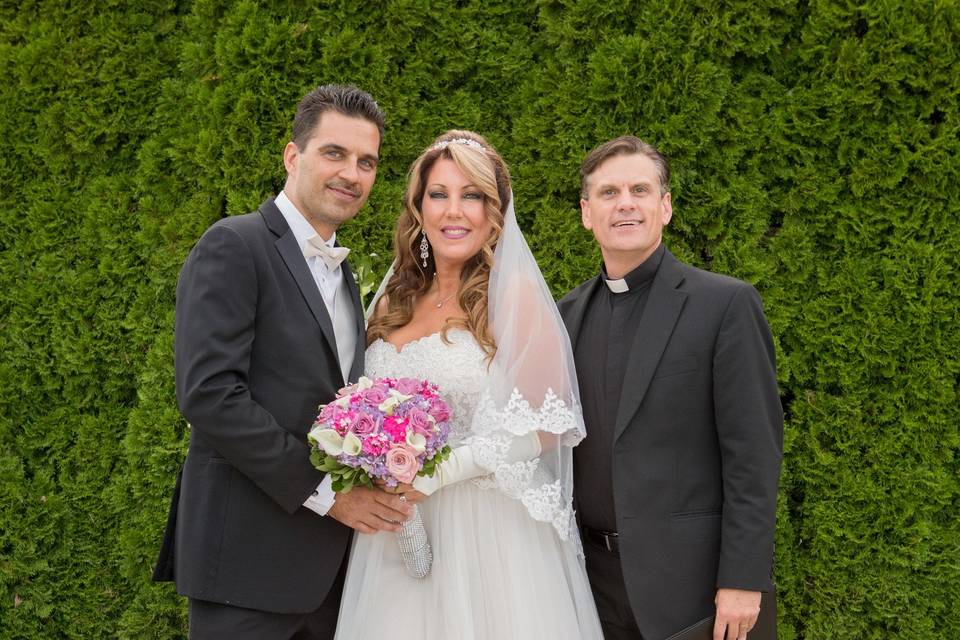 Love Story Weddings, Rev. Brad Hughes