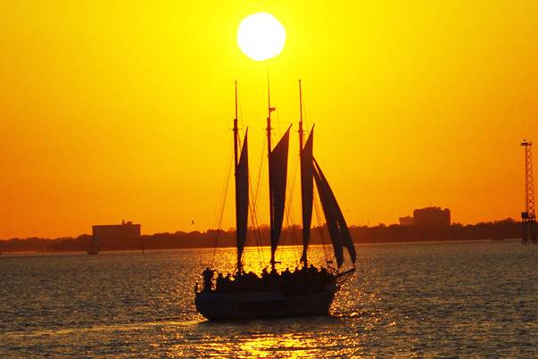 Charleston Harbor Tours