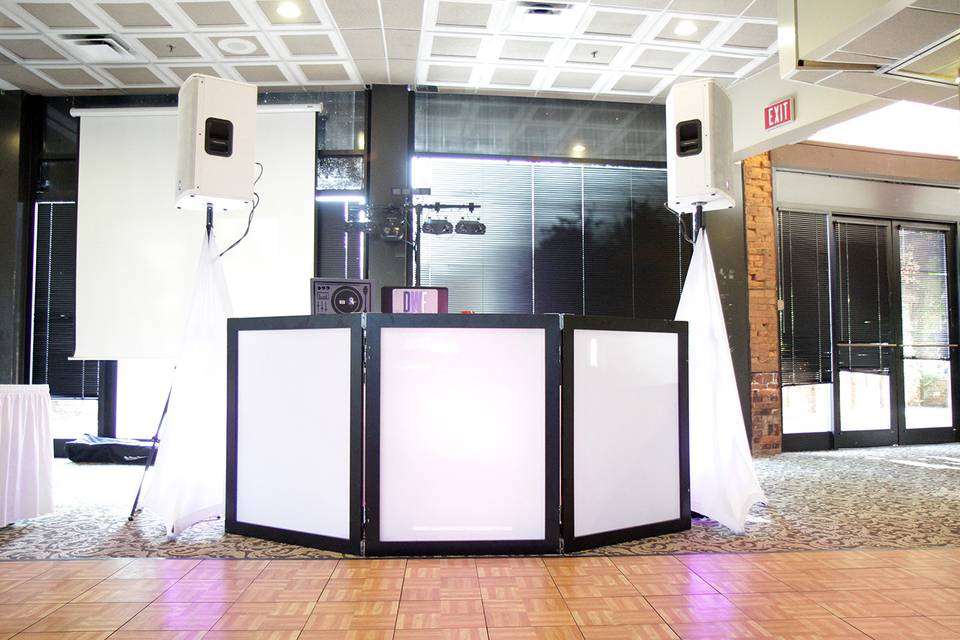 DWF Formal DJ & Photographer