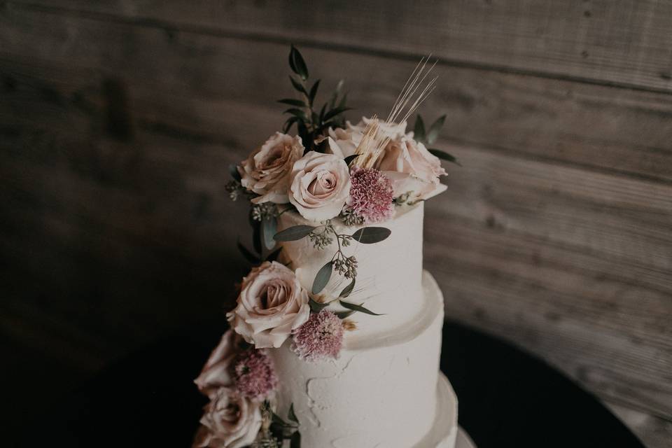 Rustic with Floral Cascade