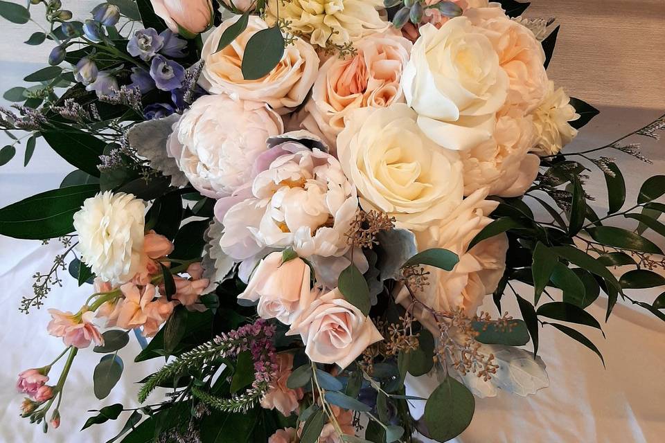 Bridal Bouquet - Cascade