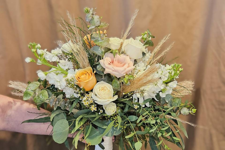 Bridal Bouquet in Neutrals