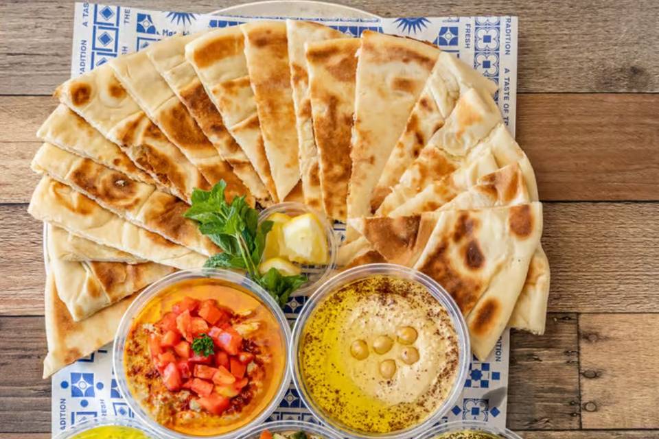 Manakish Oven & Grill