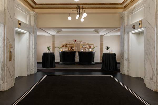 Paris Foyer -Cocktail Hour