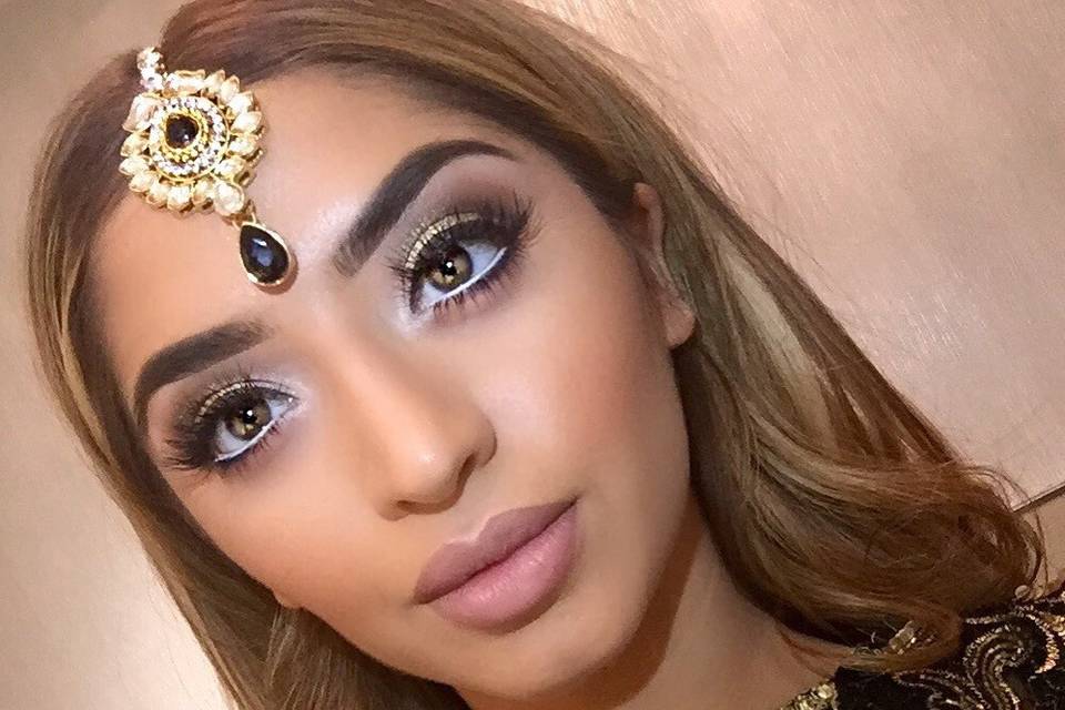 Make Me Up Maria