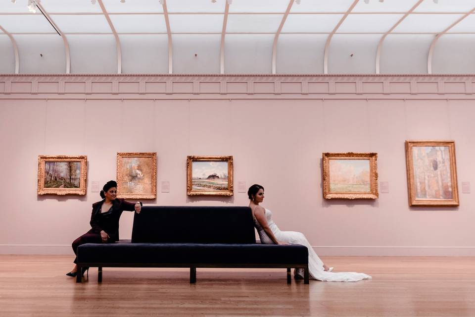 Newlyweds in museum