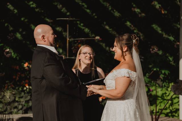 Mr. & Mrs. Gillis!